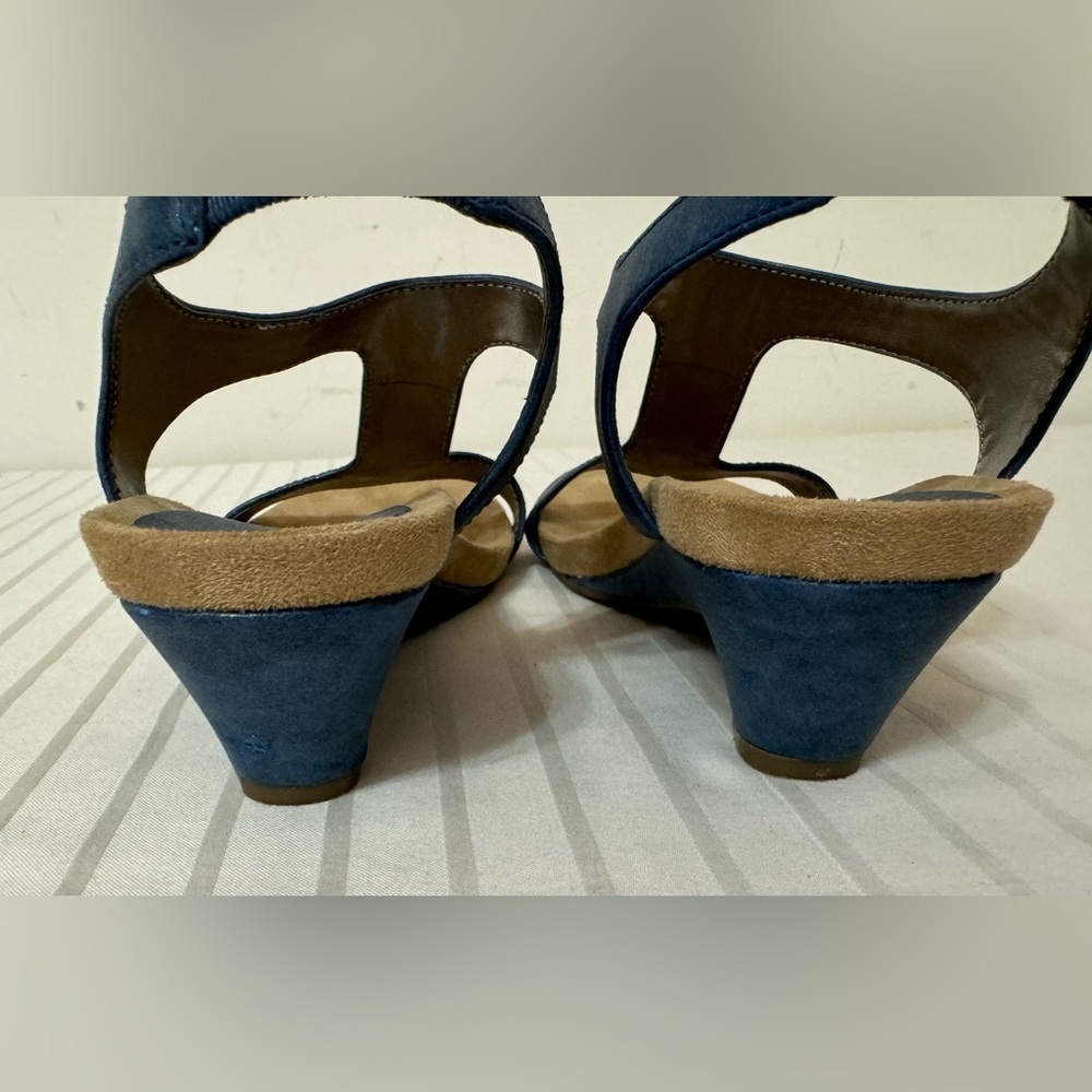 SOLD - Picture 5 of 13